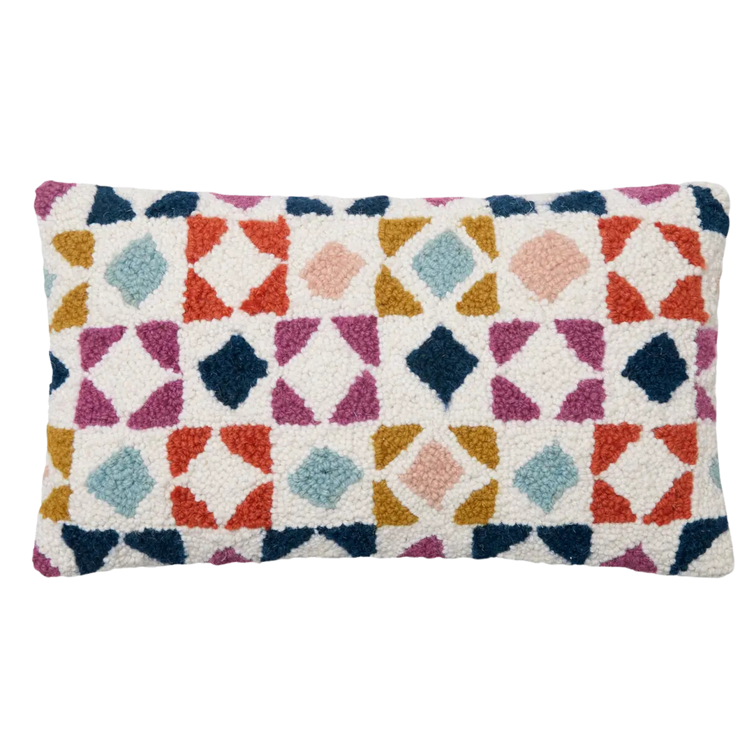 Quilt Lumbar Hook Pillow