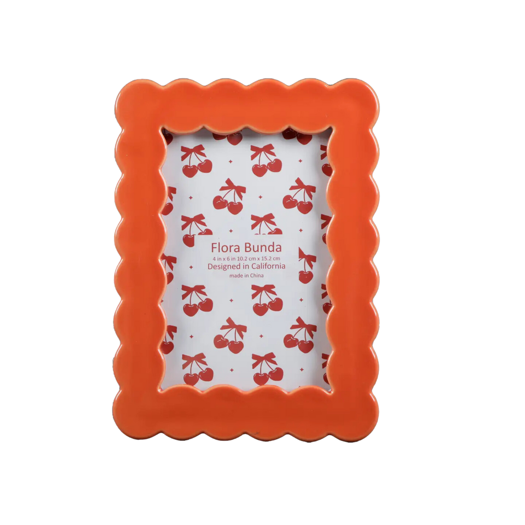 4x6 Scalloped Edge Ceramic Frame