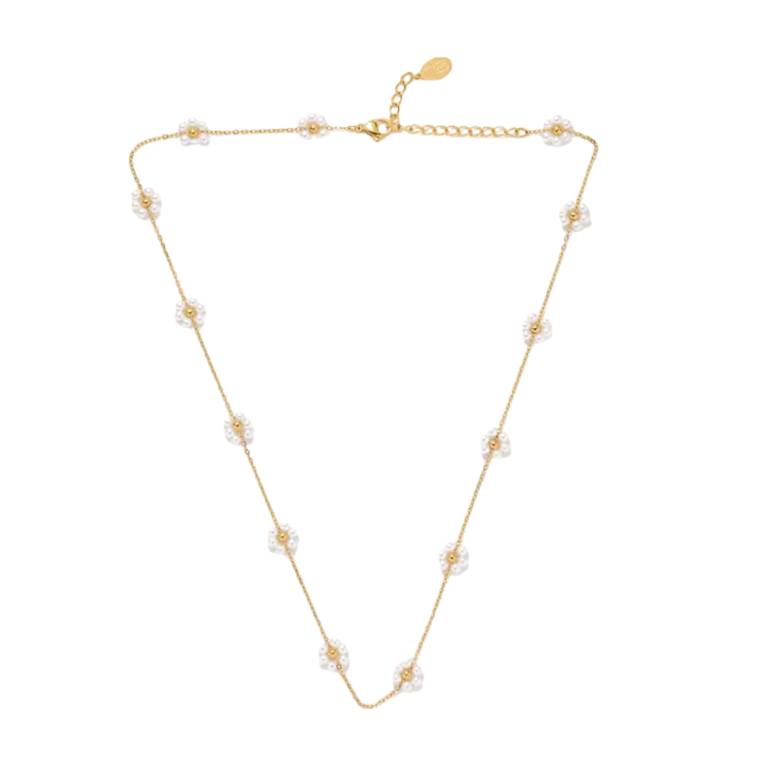 Pearl Daisy Necklace