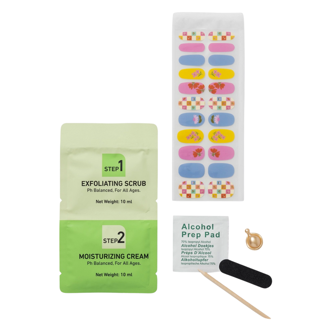 Checkerboard Blooms Hand & Nail Spa Kit