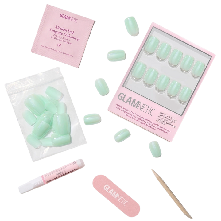 Honeydewy Press on Nails