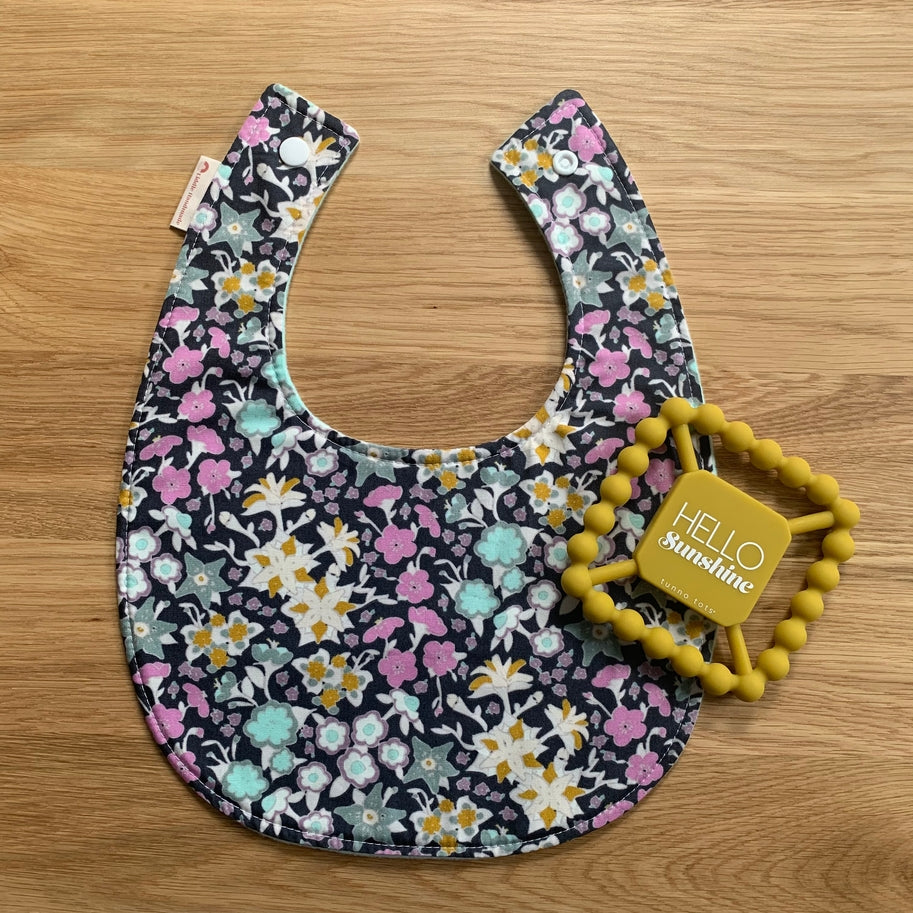 Fleece-backed Bib