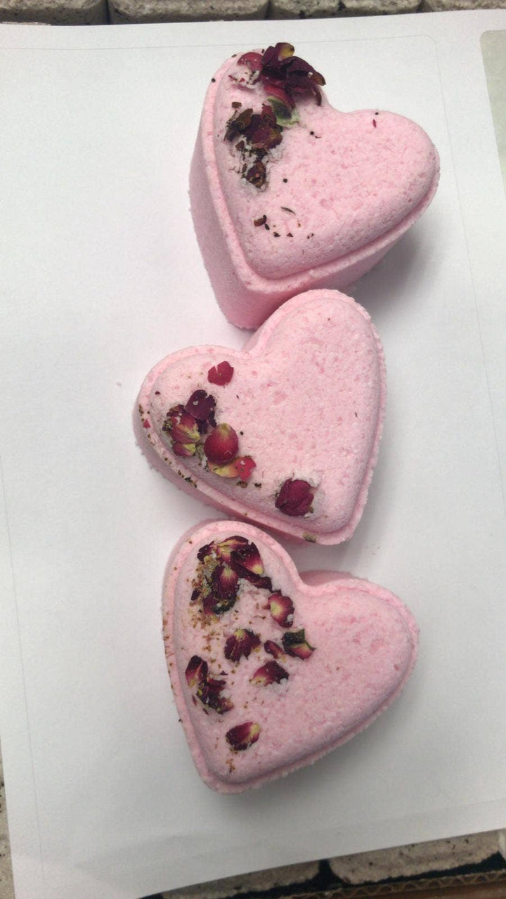 Lavender Heart Bath Bomb