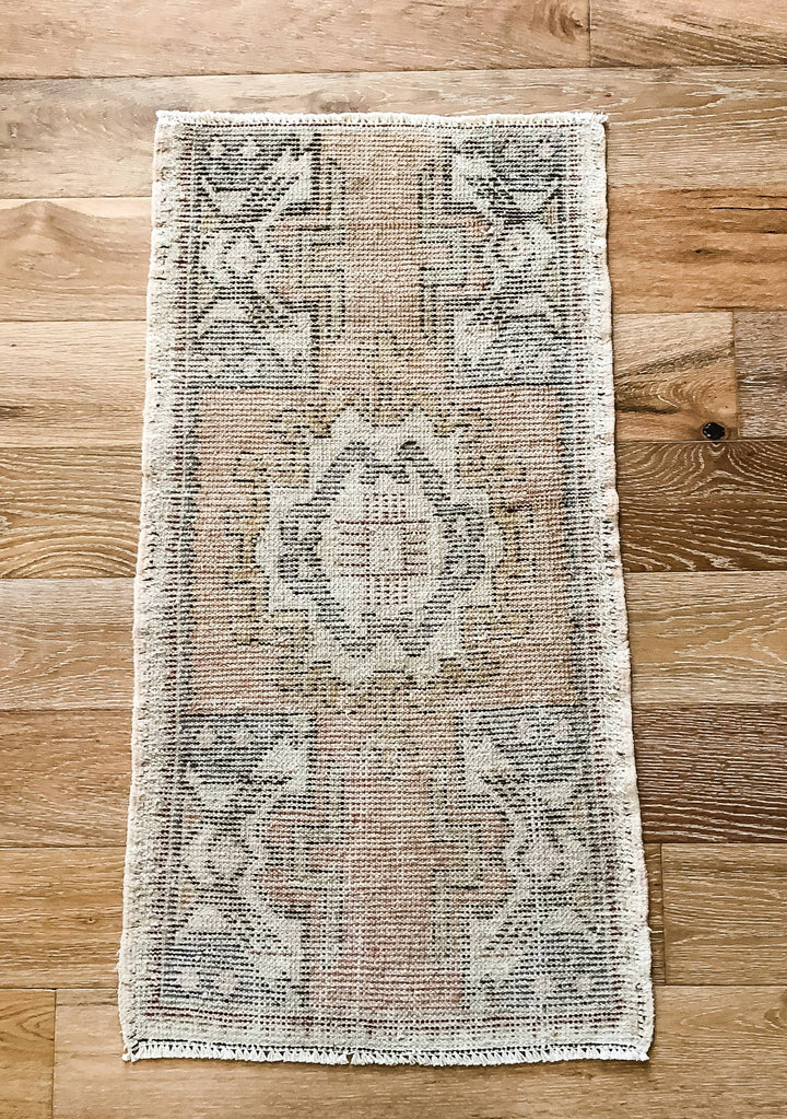 Violet Vintage Rug