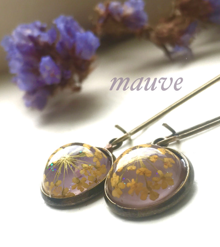 Queen Anne's Lace Small Resin Drop Earrings