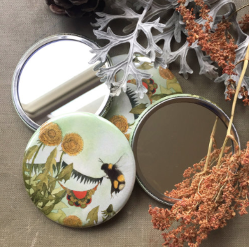 A Peek Inside Pocket Mirror