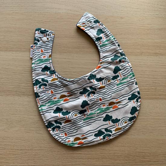 Fleece-backed Bib