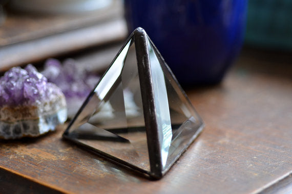 Beveled Glass Pyramid Air Plant Holder/